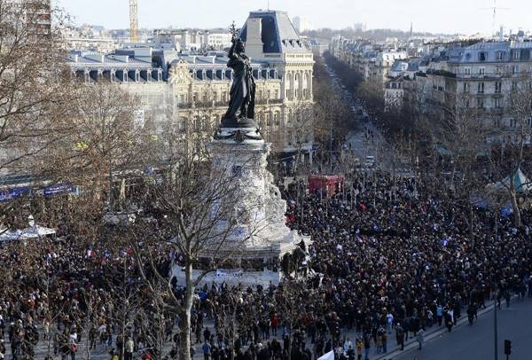 TousEnsembleLe22mars